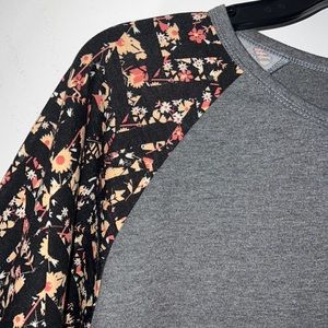 🛍 2/$15 Lularoe Randy